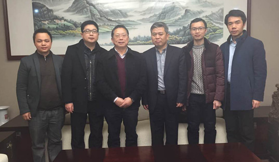 M.A.O.董事长毛厚德一行前往鉴黑担保网参观调查