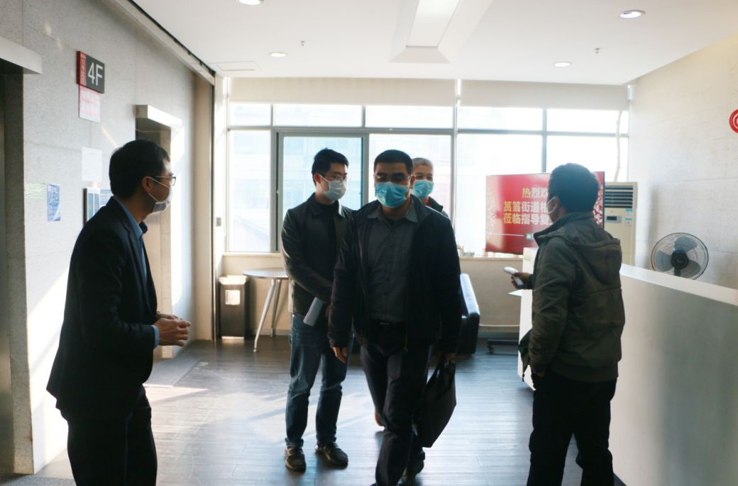 多志成城，携手抗疫 | 筼筜街路主任苏克一行光临鉴黑担保网领导复工情况